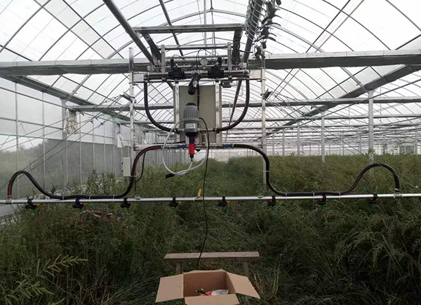 噴灌機(jī)在溫室大棚中工作會(huì)帶來(lái)哪些好處？